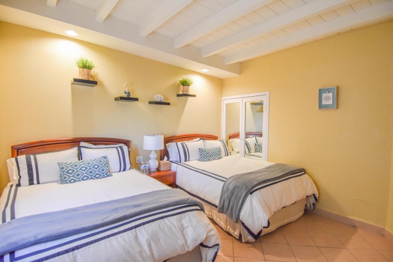 Quinta Pacifica Beachfront Villas Розаріто Екстер'єр фото